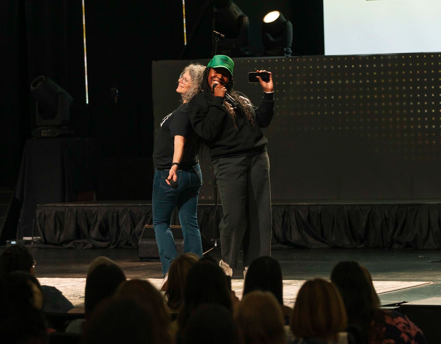 FRLS271 Classic Black Crewneck